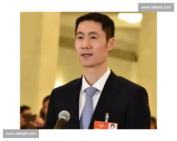 王励勤自律身材引热议：从运动员到管理者，他如何保持「逆生长」状态？