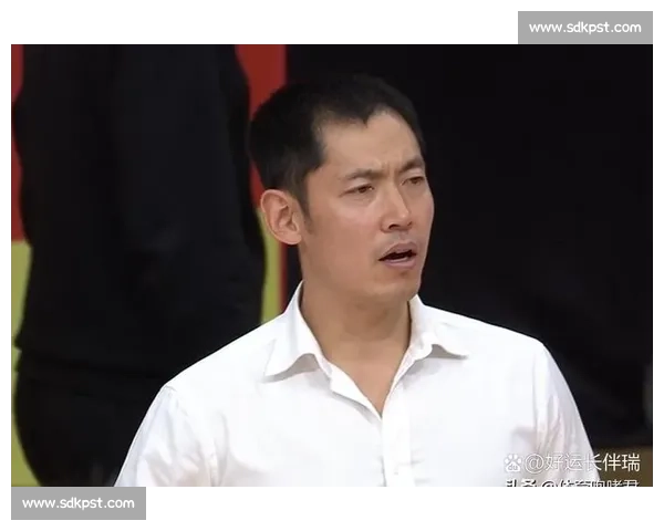 天津男篮换帅！周金利临危受命，鱼腩翻身难度几何？