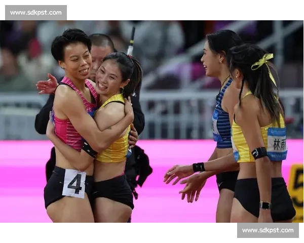 林雨薇 13 秒 01 赛季最佳夺冠！夏思凝伤病困扰获季军