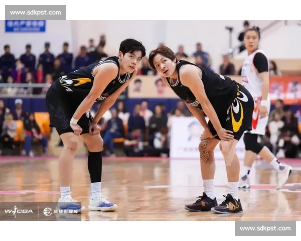 杨力维 x 杨舒予：女篮场上的铁臂双姝，碾碎对手防线！