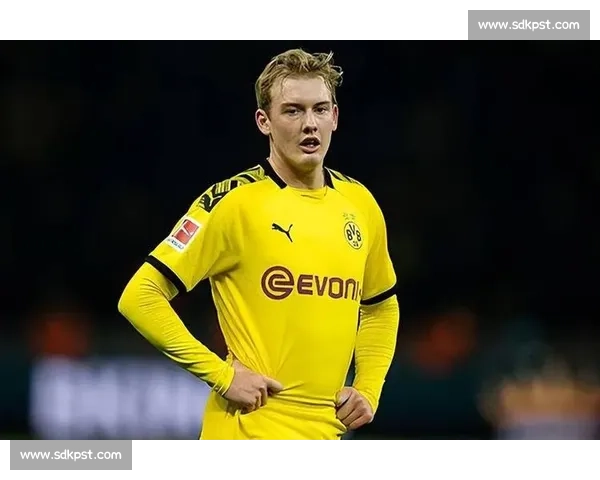 萨比策:多特是我的家,世俱杯前回应离队传闻:“我在这里很快乐” 萨比策:多特是我的家,世俱杯前回应离队传闻:“我在这里很快乐”